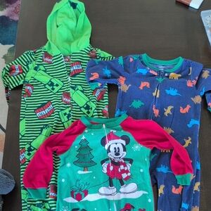 Disney Green and Red Kids' Onesie, Carters dino  onesie, Minecraft Onesie